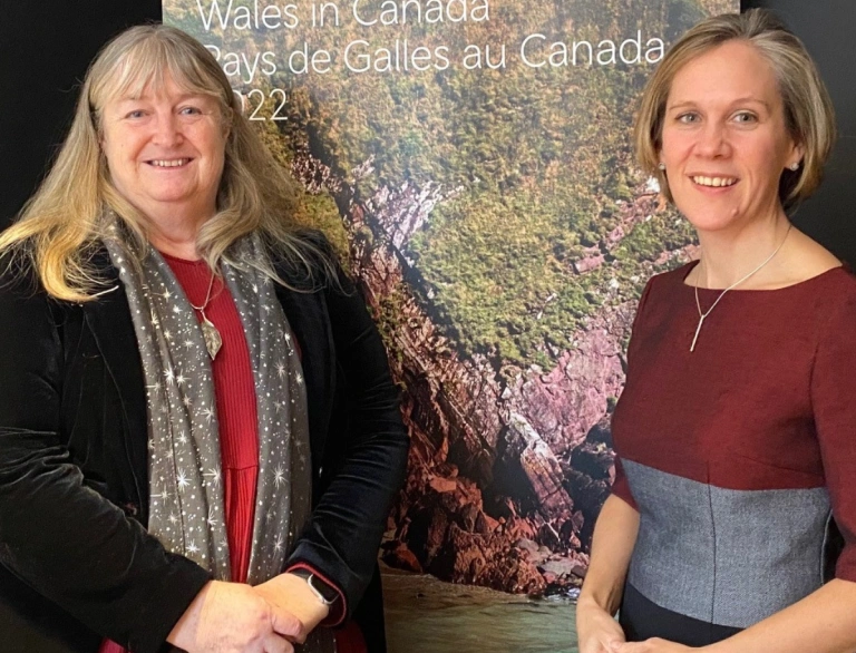 Minister for Climate Change with British High Commissioner for Canada